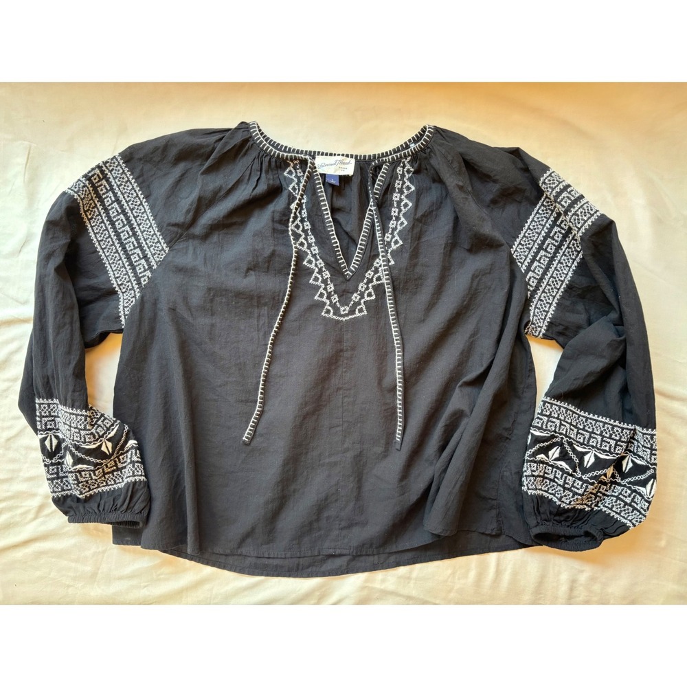 Universal Thread Womens Black Embroidered Peasant Blouse Balloon Sleeve Top S